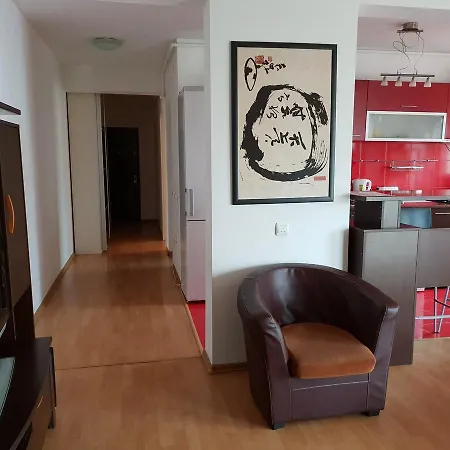 Appartamento Apartament Floresti *